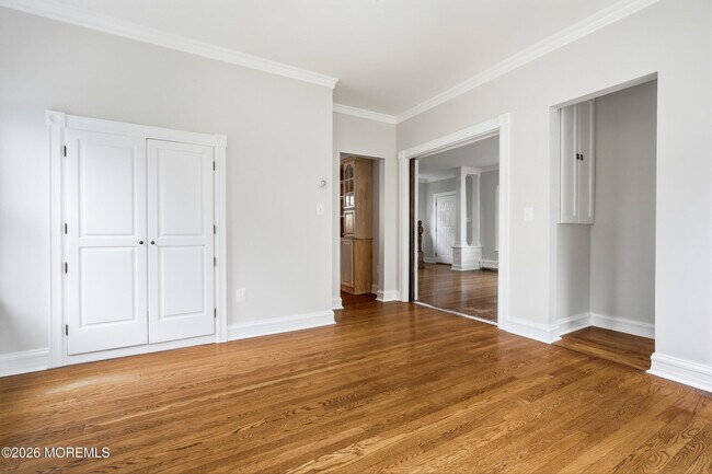Building Photo - 638 Overton Pl