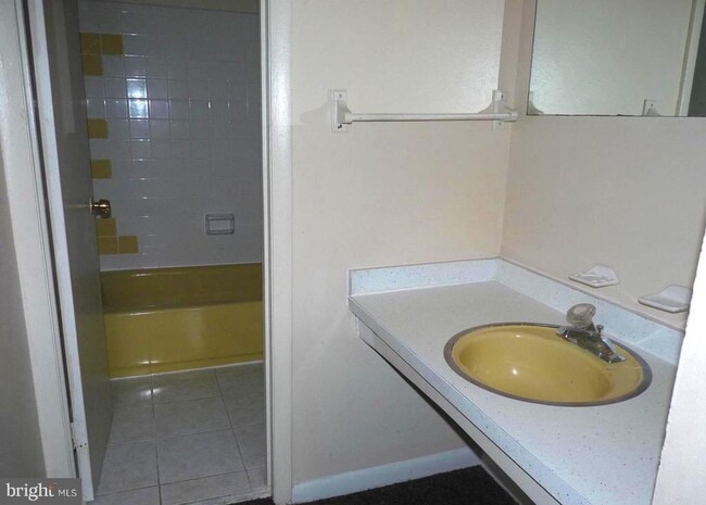 Building Photo - 2930 Buell Ct