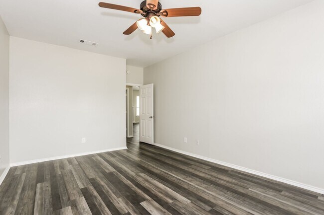 Building Photo - 4 BR/3BA | Newly Renovated Single Family Home |2-Car Covered Parking | Nice backyard!