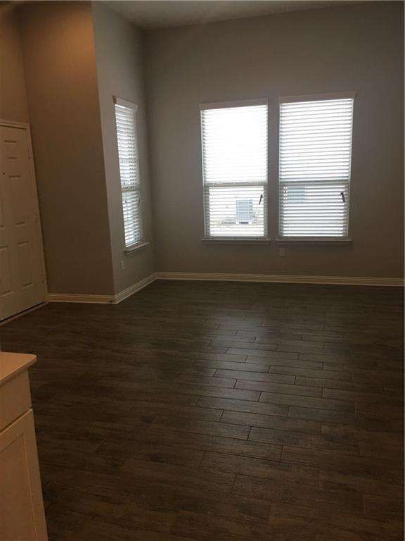 Building Photo - 9402 Privet Dr