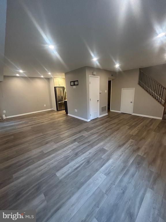 Building Photo - 9574 Standon Pl