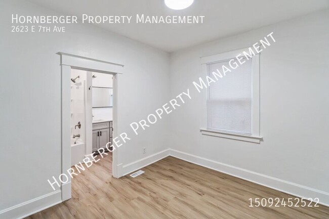 Building Photo - 2623 E 7th Ave