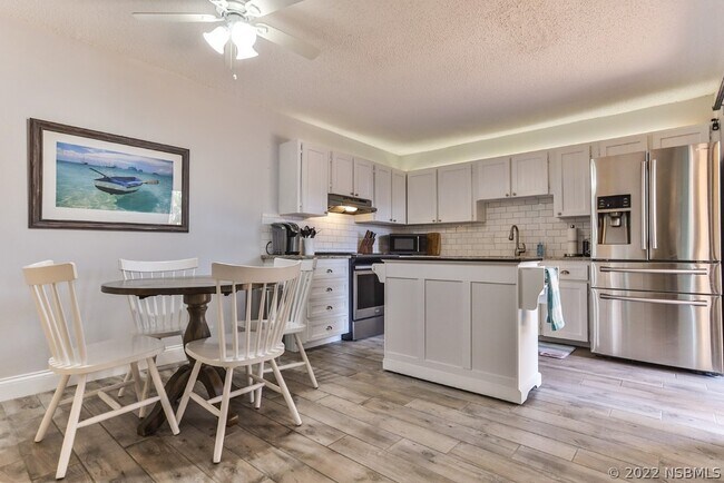 Building Photo - 54 Cedar Dunes Dr
