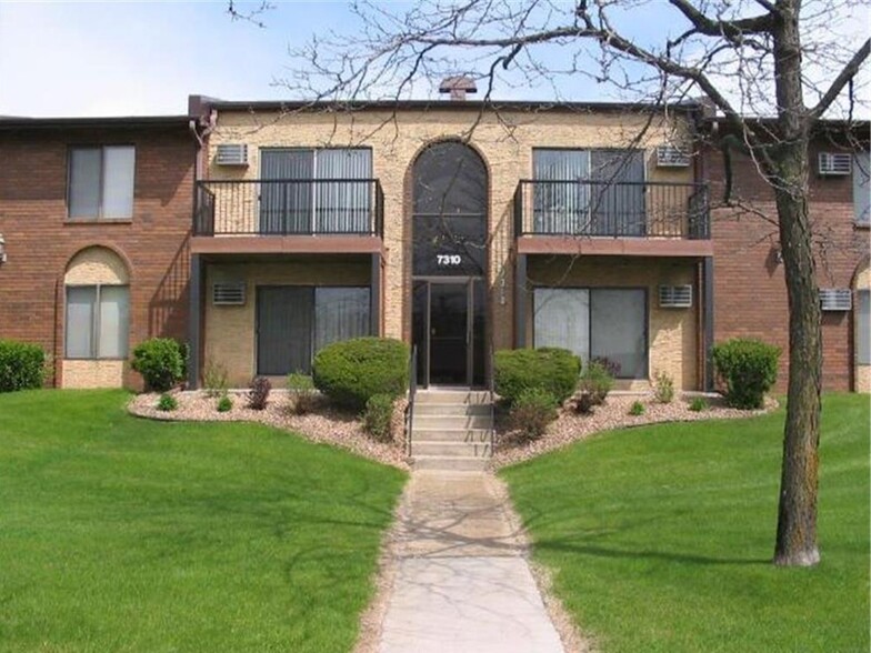 Building Photo - 7310 York Ave S