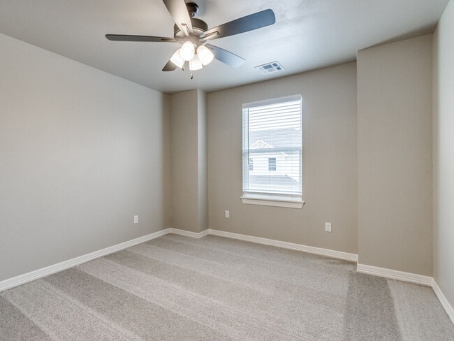 Building Photo - 10601 NW 23rd St