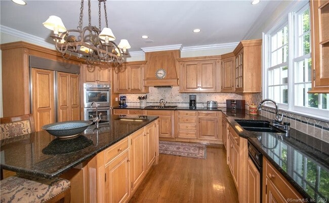 Building Photo - 52 Twin Pond Ln