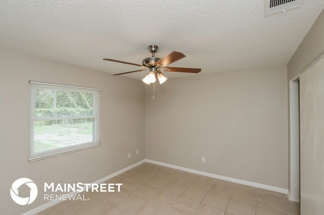 Building Photo - 995 Armstrong Rd SE