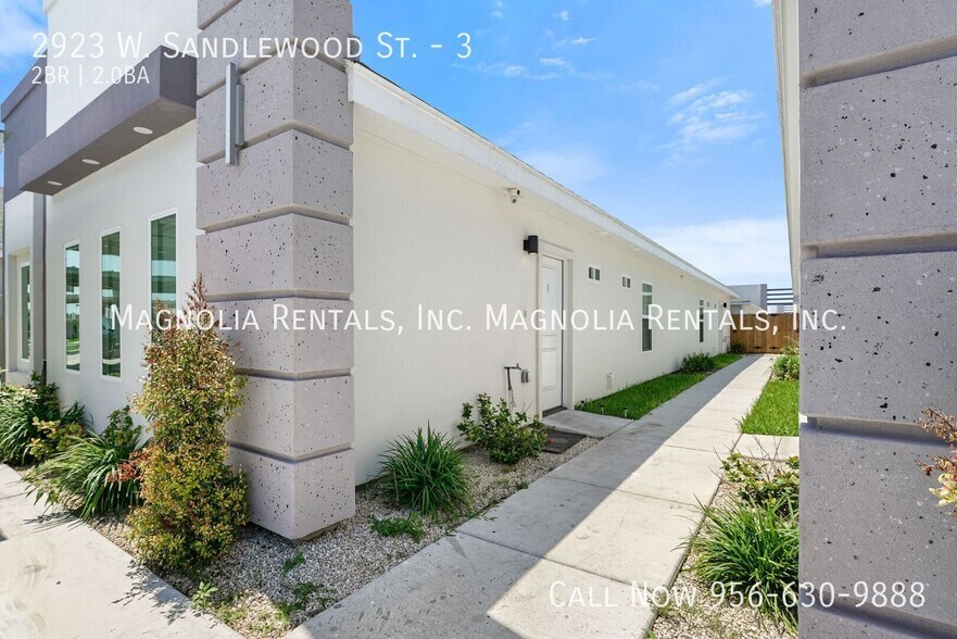 Building Photo - 2923 W Sandlewood St