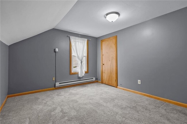 Building Photo - 84 Spring St