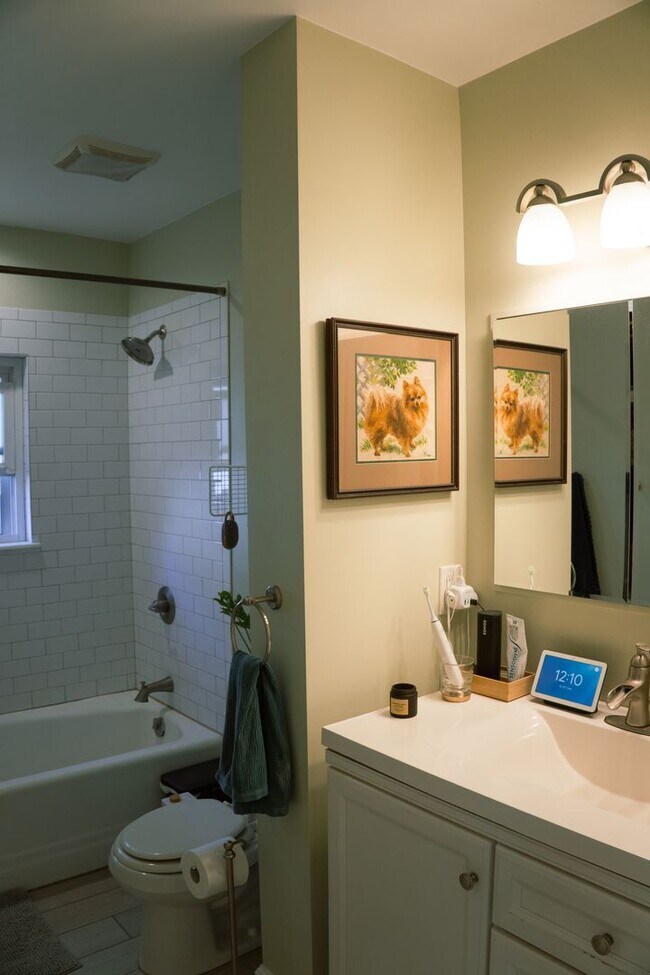 Building Photo - Beautiful Berkeley home, also available furnished!