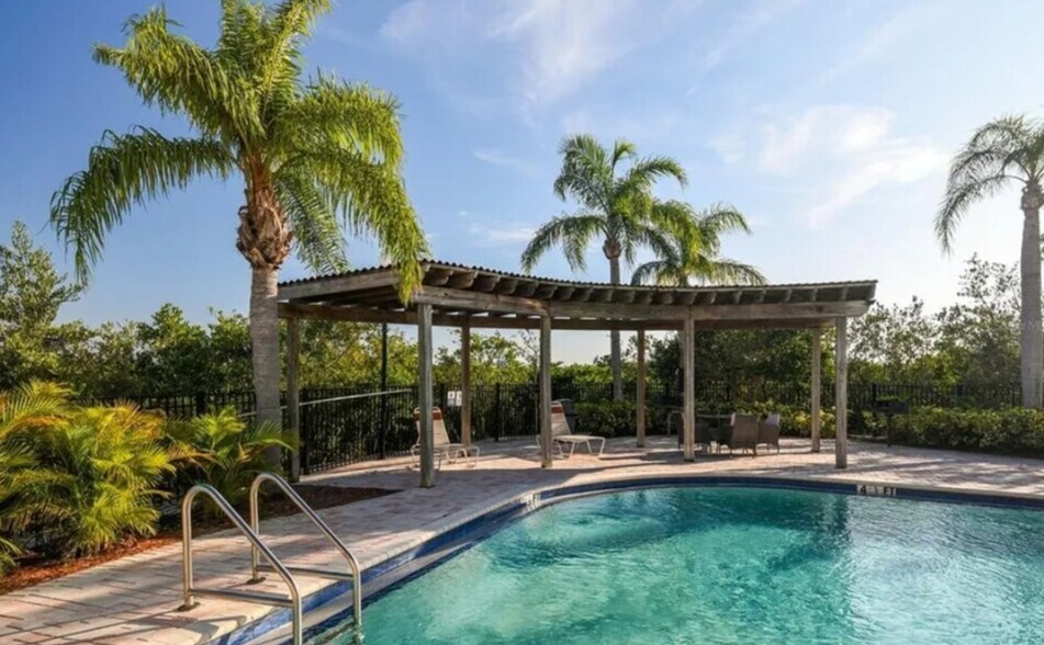 Building Photo - 4333 Bayside Village Dr