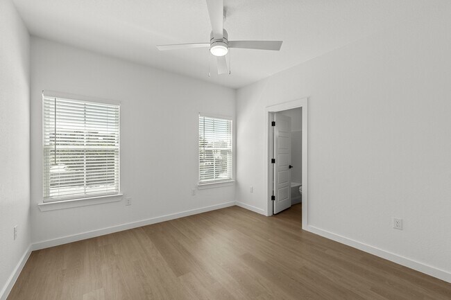 Building Photo - 1416 Speight Ave