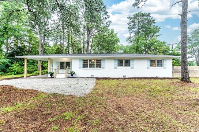 Building Photo - 6200 Greenville Sound Rd