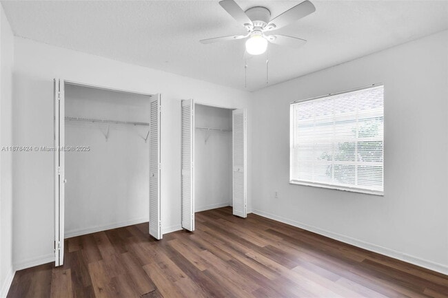 Building Photo - 637 NW 135th Terrace