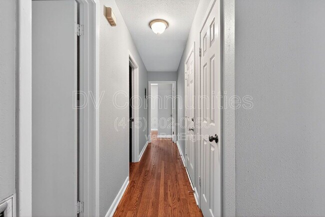 Building Photo - 3828 Avenue N