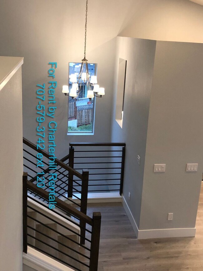 Building Photo - Beautiful, brand new, Fountaingrove home in convenient location near Keysight, Medtronic, Fountai...