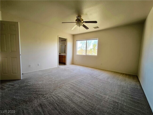 Building Photo - 9693 Bighorn Island Ave