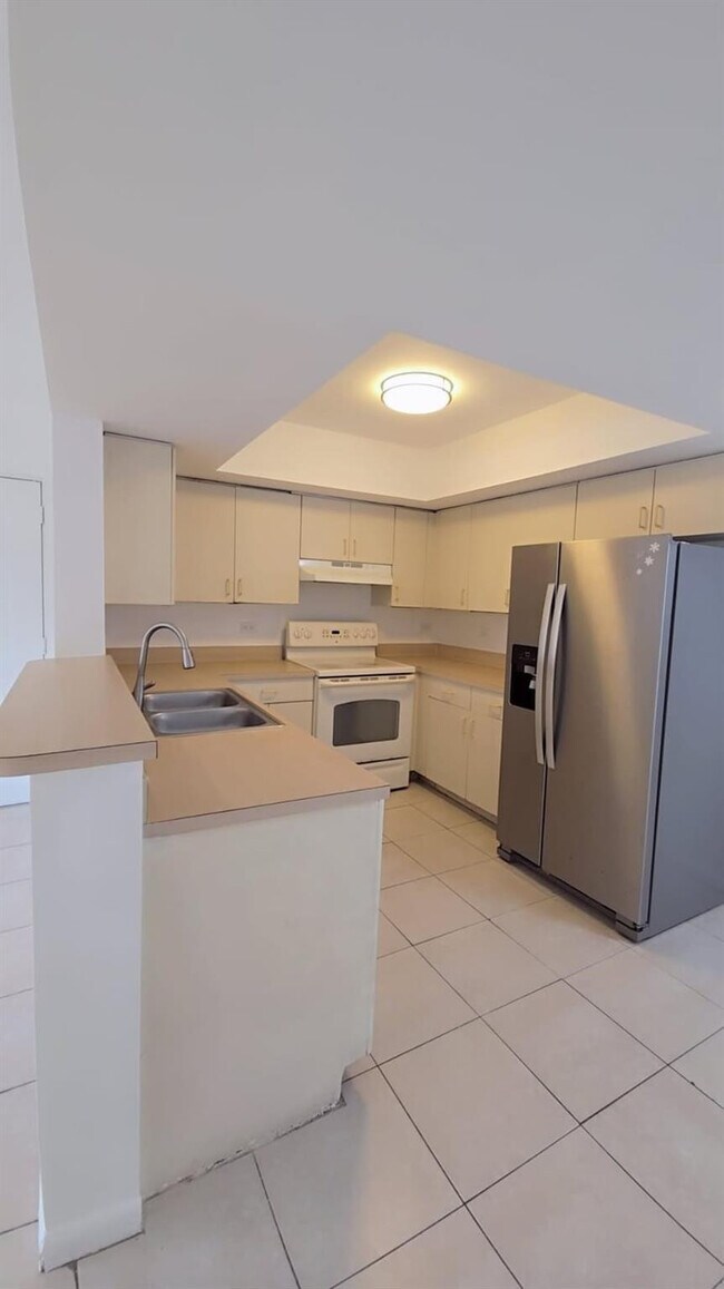 Building Photo - 3640 N 56th Ave