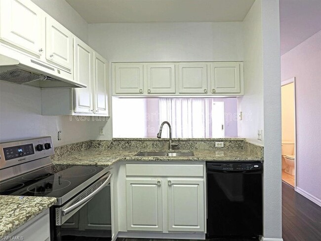 Building Photo - 10036 Poppy Hill Dr