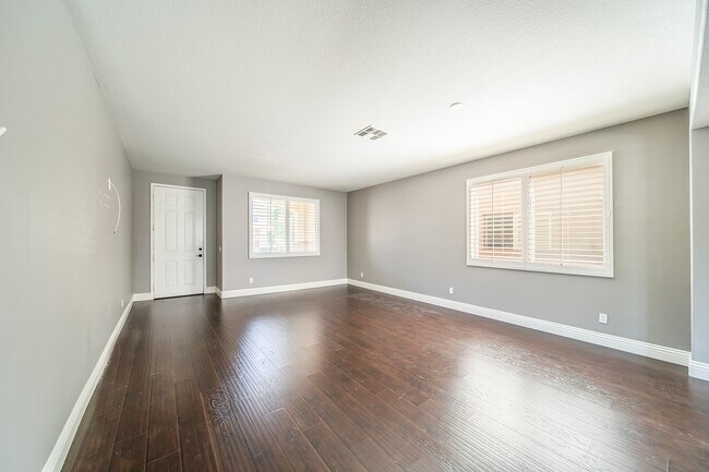 Building Photo - House in a gated community in Rancho Cucam...