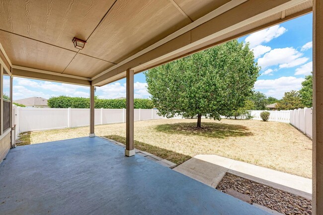 Building Photo - Large home in Pflugerville!  3 car garage - Highland Park Neighborhood
