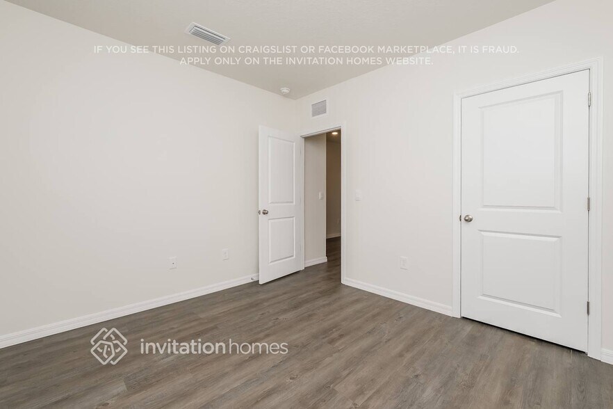 Building Photo - 7736 Harbor Moor Dr