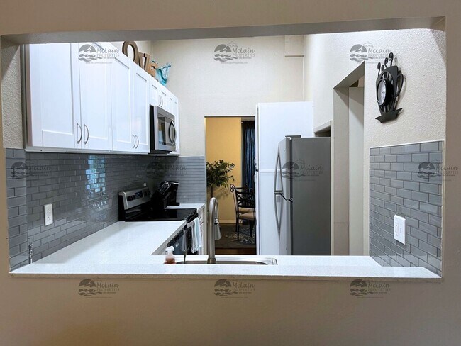 Building Photo - ??Spacious 2BR/2BA Condo for Rent in Tranq...