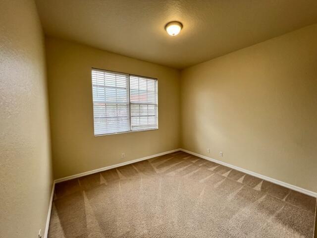 Building Photo - 25 Beechdale Ln