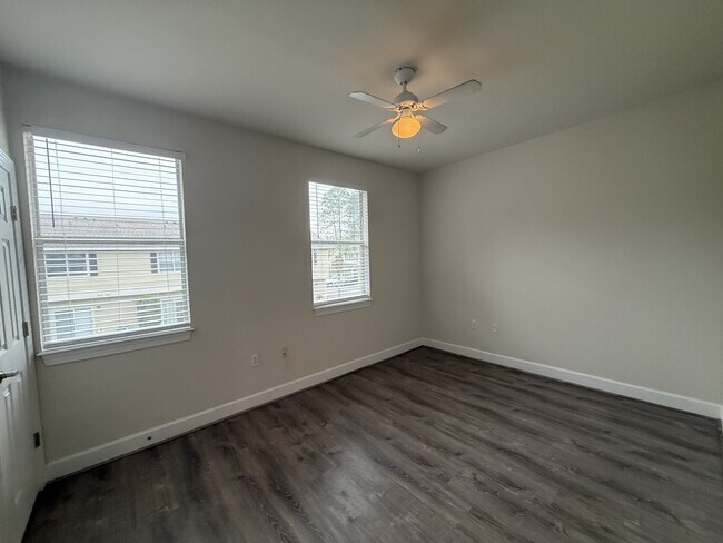 Building Photo - 15284-15331 US-331 BUS