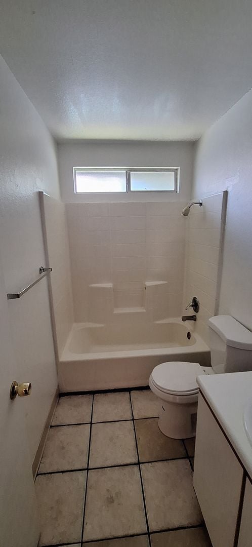 Building Photo - Special Offer: Reduced Security Deposit – ...