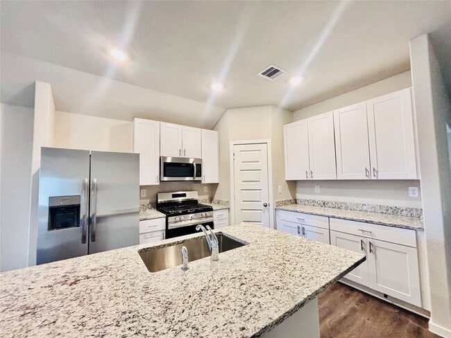 Building Photo - 17327 Roxboro Rdg Ln