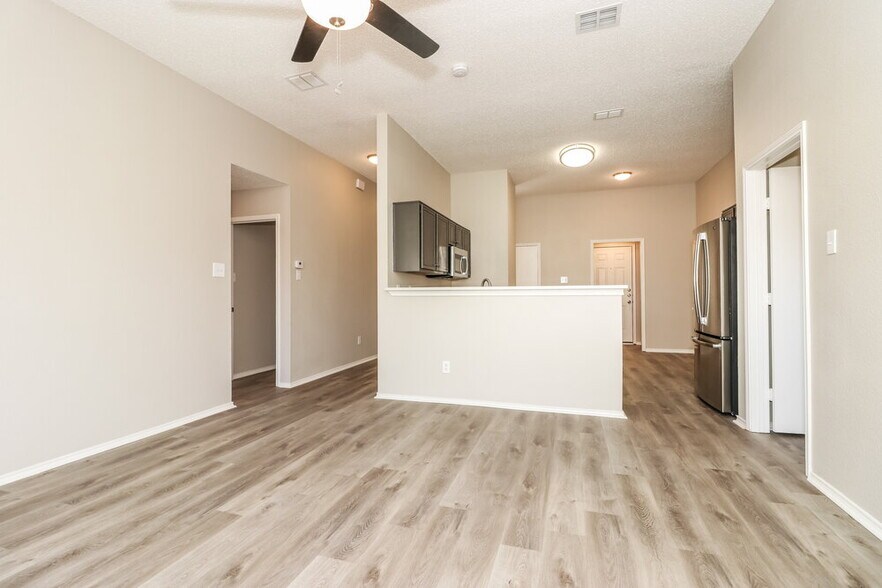 Building Photo - 1024 Stockton Dr