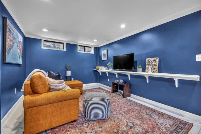 Building Photo - 1036 Union Ave