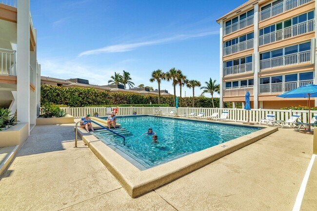 Building Photo - 1555 NE Ocean Blvd