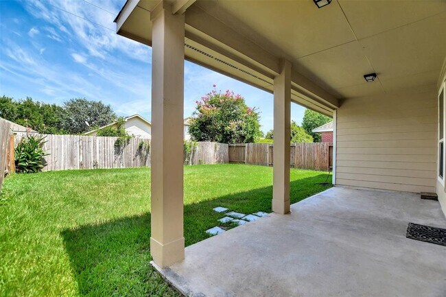 Building Photo - 21634 Rainfall Park Dr