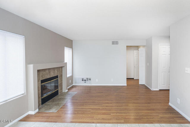 Building Photo - 11817 Jouett St