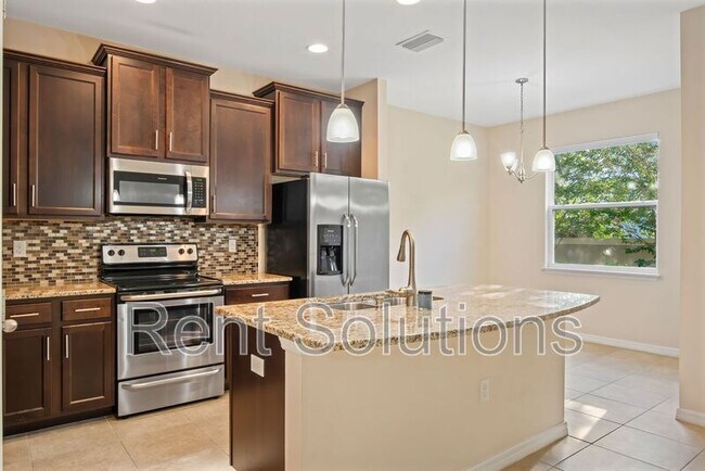 Building Photo - 5229 5th Way N