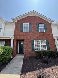 Building Photo - Great townhouse for rent in Murfreesboro!