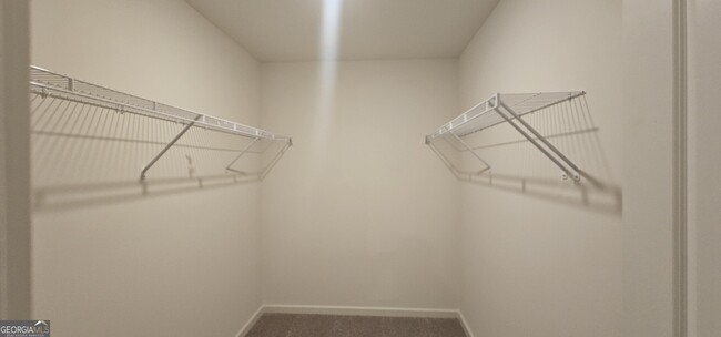 Building Photo - 304 Hynes Dr
