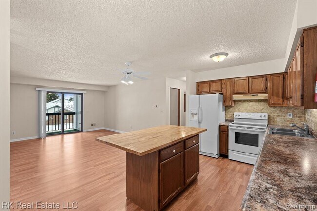 Building Photo - 15510 Ashley Ct