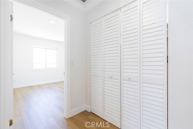 Building Photo - 10531 Greenburn Ave