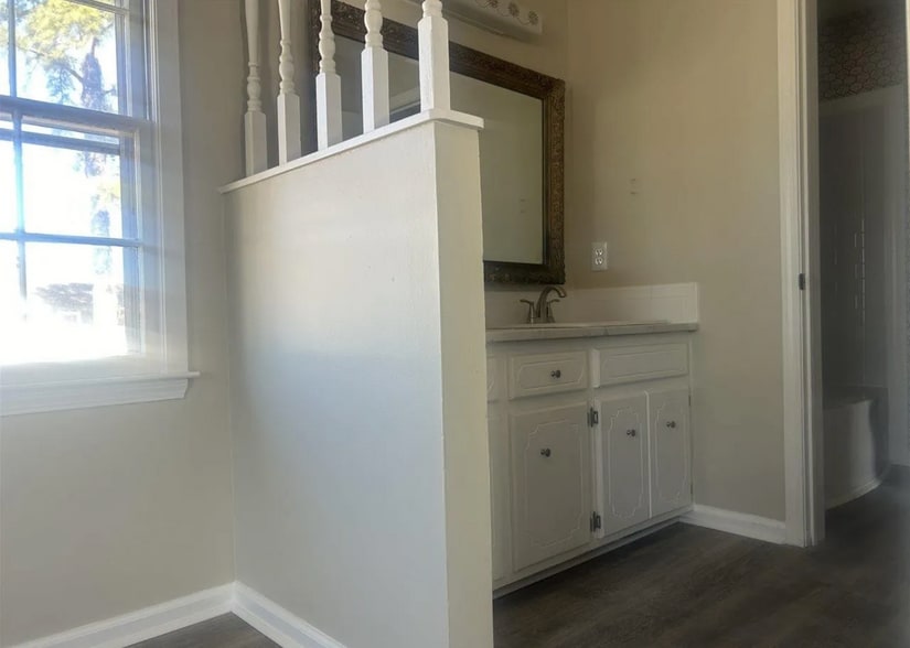 Primary vanity space - 405 E Suena Dr