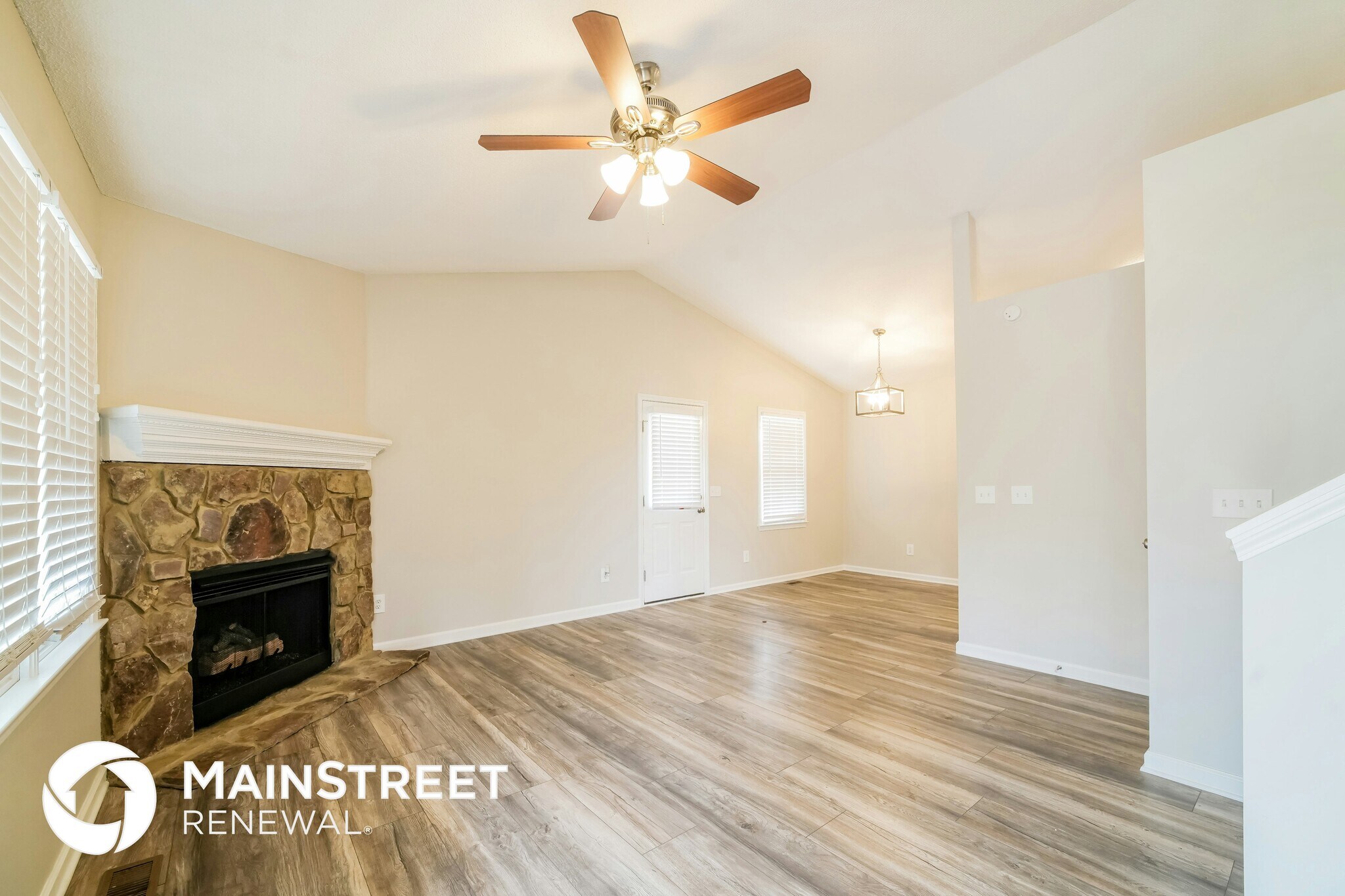 Building Photo - 11 Abington Ct SW