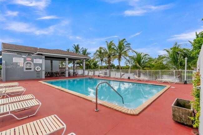 Building Photo - 7070 NW 173rd Dr