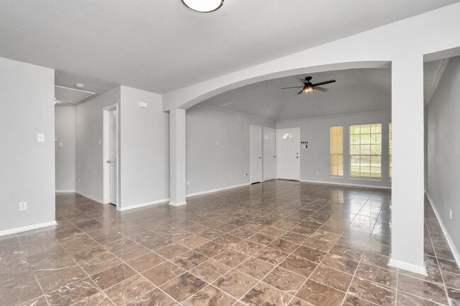 Building Photo - 8914 Dirby St