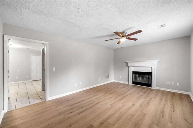 Building Photo - 112 Woodberry Ct