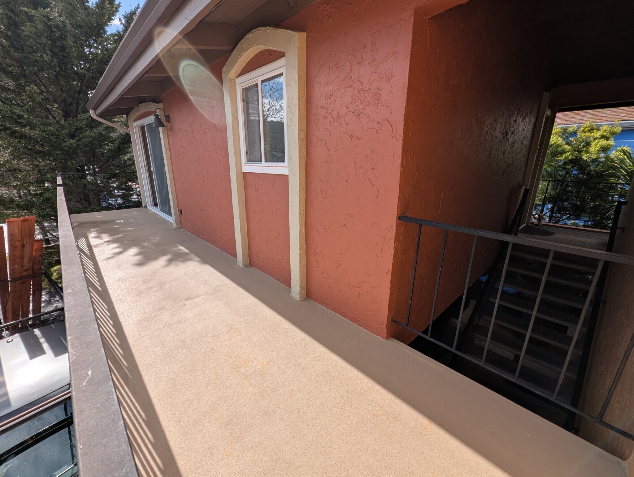 Building Photo - 214 Bayview St