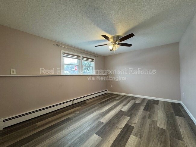 Building Photo - 30 Gables Cir