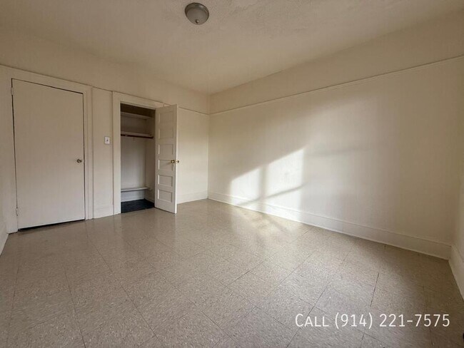 Building Photo - 82 Hamilton Ave