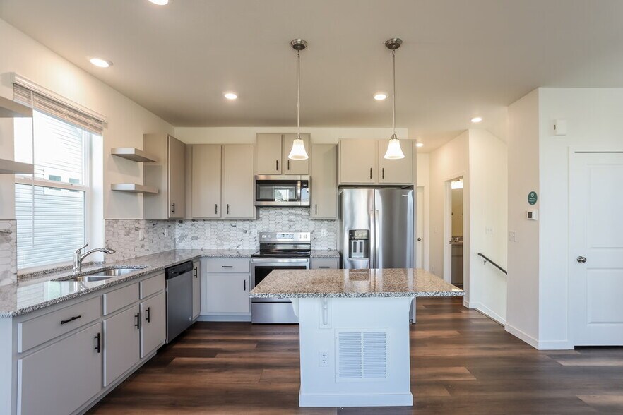 Building Photo - 4773 N Tower Ct